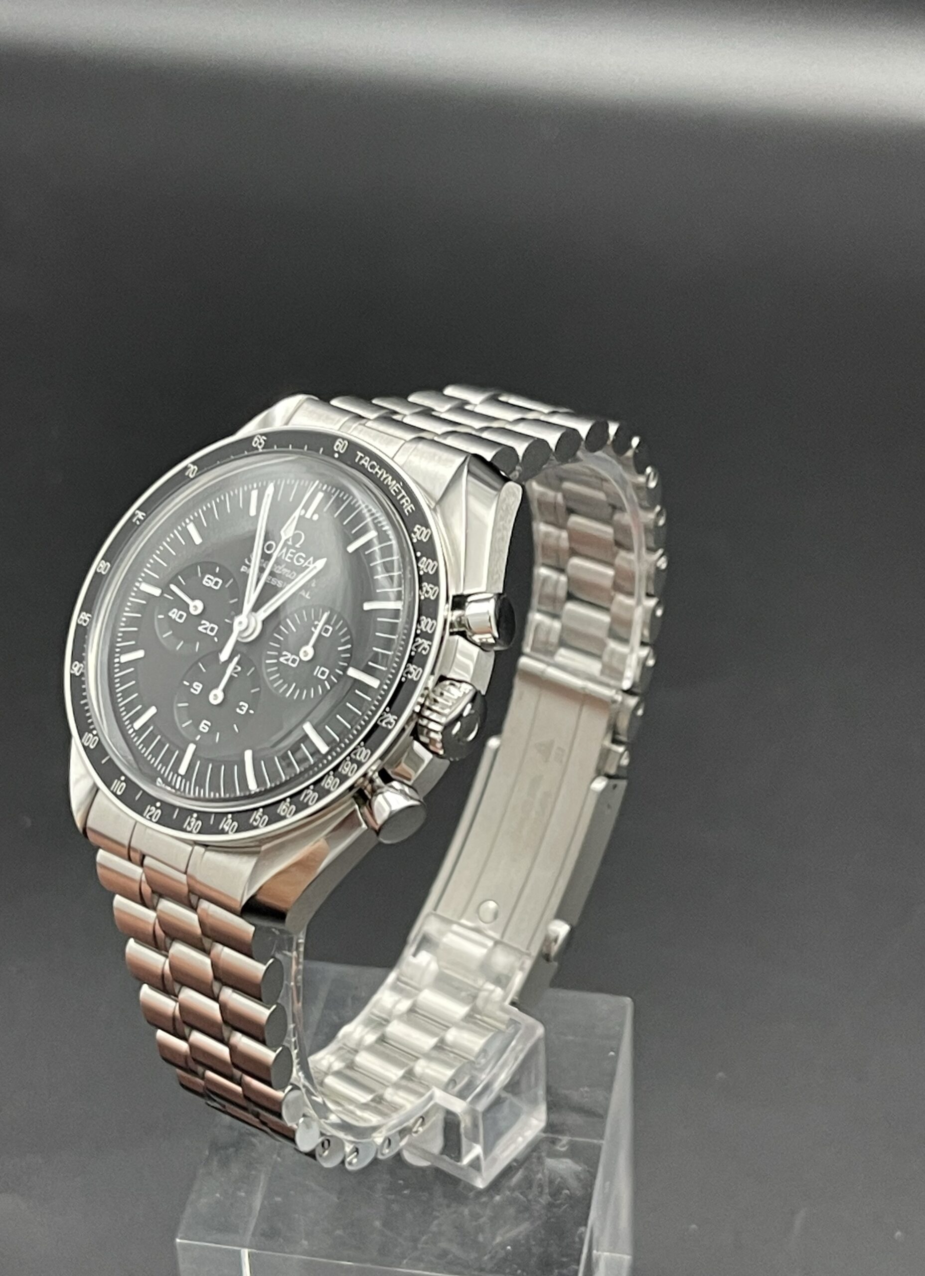 omega speedmaster professional moonwatch co axial